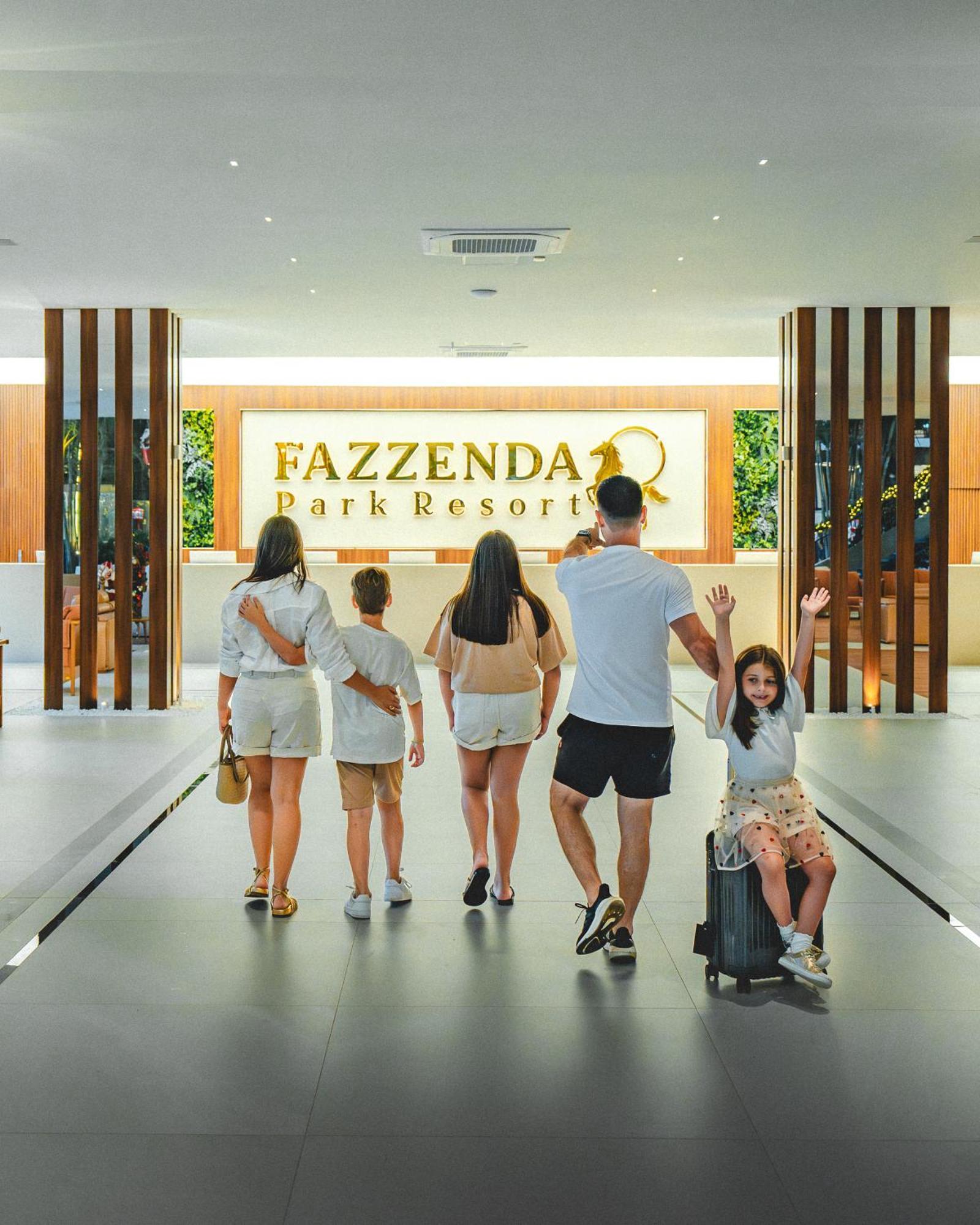 Fazzenda Park Resort Gaspar Exterior photo